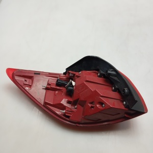 Eckleuchte hinten - 924023W010