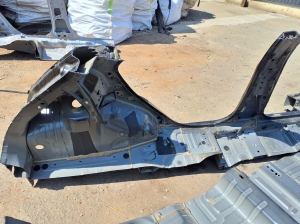 RENAULT 5- I (2024–2026) Aizmugurējais spārns un tā detaļas 760396496R - 3