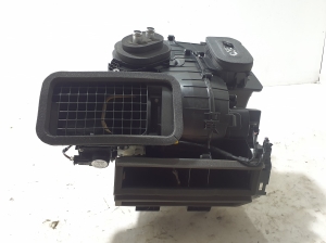 RENAULT 5- I (2024–2026) Heizung und ihre Teile 272106395R - 3