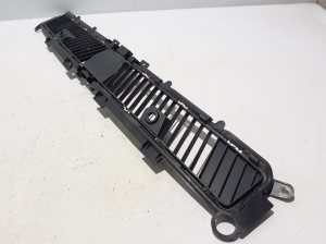 RENAULT 5- I (2024–2026) Front bumper lower grille 622546102R - 6