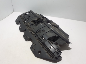 RENAULT 5- I (2024–2026) Front grille bracket 620329297R - 2
