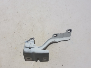 RENAULT Scenic E-Tech I (2024–2026) Hood hinge 654013661R - 3