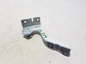 Charnière de capot moteur - 654013661R