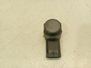 AUDI A4 B8 (2007–2016) Front parking sensor 5KD919275B - 3