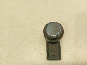 AUDI A4 B8 (2007–2016) PDC-Sensor vorne 5KD919275B - 3