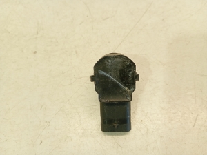 AUDI A4 B8 (2007–2016) Front parking sensor 5KD919275B - 3
