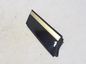 RENAULT 5- I (2024–2026) Rear quarter window outer molding 833815780R - 3