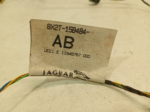 Jaguar XF (2008–2016) Front parking sensor wiring 8X2T15B484 - 4