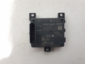   Blind spot radar Distronic  - 284470820R 