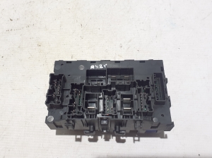 RENAULT 5- I (2024–2026) Kaitsmekarp salongis 243223646R - 2