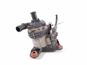 Auxiliary water pump - 4KE965567C