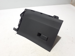   Glove box  - 684361848R 