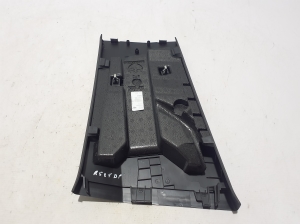   B-pillar interior trim  - 769158434R 