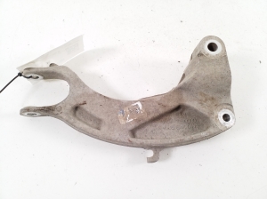 AUDI e-tron SUV (2018–2026) Front shock absorber bracket 4M0413037N - 2