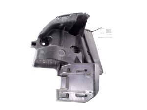   Rear bumper bracket  - 4KE807365 