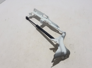 VOLVO XC90 (2015–2024) Hood hinge 31352879 - 3