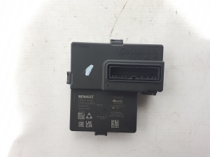   Central locking control unit  - 285E21393R 
