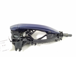 AUDI e-tron SUV (2018–2026) Rear side door exterior handle and its parts 4M8837206B - 2