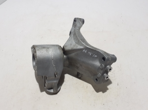 RENAULT 5- I (2024–2026) Engine bracket 112864712R - 3
