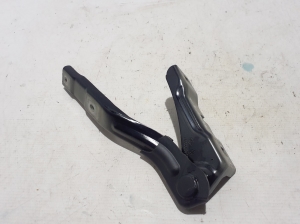 RENAULT 5- I (2024–2026) Hood hinge 654018989R - 2