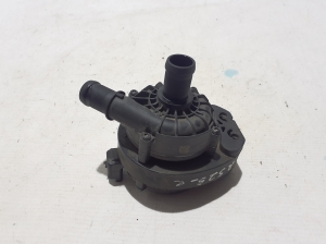 Auxiliary water pump - 929303238R