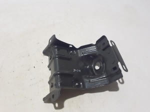 RENAULT 5- I (2024–2026) Esiraami keskosa lukust allapoole 752128660R - 4
