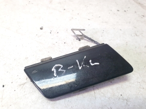 Front bumper tow hook cover - A1698850381