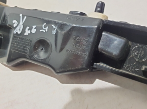 RENAULT 5- I (2024–2026) Rear bumper bracket 852239572R - 2