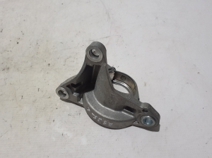 RENAULT 5- I (2024–2026) Front drive shaft bracket 397748158R - 2