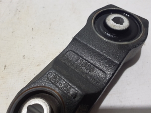 RENAULT 5- I (2024–2026) Engine mount 113607445R - 2