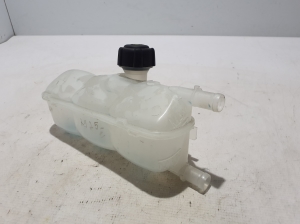 RENAULT 5- I (2024–2026) Coolant reservoir 217118965R - 4