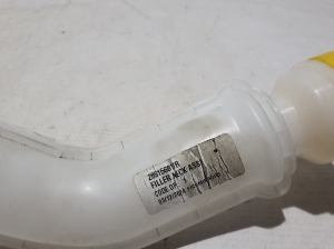 RENAULT 5- I (2024–2026) Sonstiges Teil des Scheibenwaschbehälters 289156817R - 2