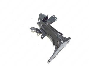 RENAULT 5- I (2024–2026) Front subframe bracket 544M00205R - 2