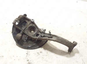 AUDI e-tron SUV (2018–2026) Front wheel hub 4M0407253K - 2