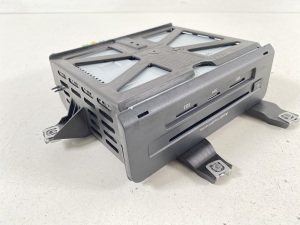AUDI A6 C7 (2011–2018) CD changer 8W0035035C - 3