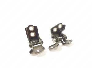   Rear side door upper hinge  - 804007138R 