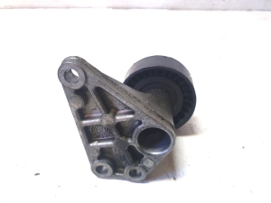 Volkswagen Touareg I (2002–2010) Sonstiger Halter 059145174A - 4