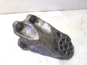 Motorhalter - 7L6199307A