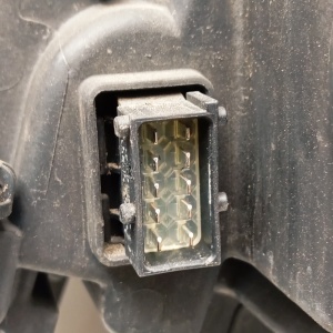 Opel Astra K (2015–2021) Esituli 7961400003 - 3