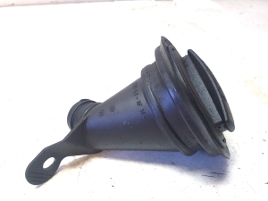 Volkswagen Touareg I (2002–2010) Eļļas uzpildes caurule 059103482C - 3