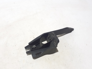   Front bumper bracket  - 4KE807135 