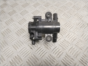 TOYOTA bZ4X I (2022–2026) Auxiliary water pump VN0823000011 - 4