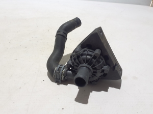 AUDI e-tron SUV (2018–2026) Auxiliary water pump 4KE121601 - 2