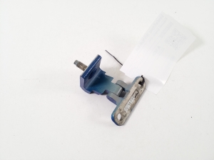 Skoda Enyaq iV I (2020–2026) Trunk lid hinge 5G6827301D - 2