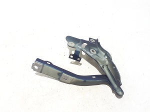 AUDI e-tron SUV (2018–2026) Hood hinge 4KE823302 - 2