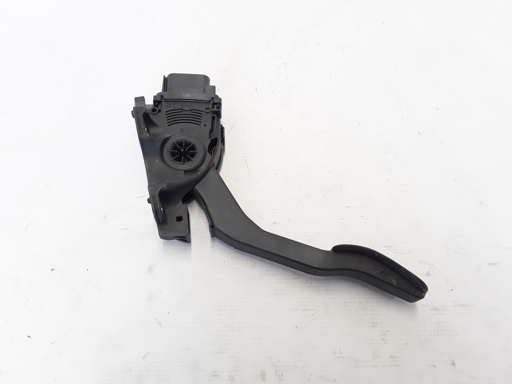 VOLVO XC60 1 generation (2008-2017) Throttle Pedal 31329061 21091660