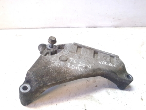Support de fixation moteur - 03L199207B