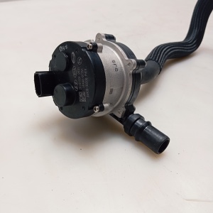 Kia XCEED I (2019–2026) Auxiliary water pump 369002B200 - 4