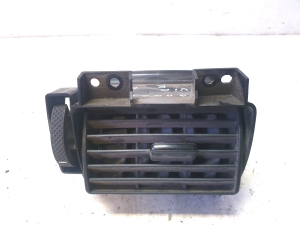 Grilles de ventilation du tableau de bord - 6C1119C681AC