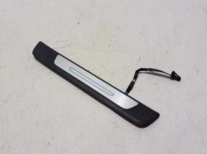 AUDI e-tron SUV (2018–2026) Inner sill trim 4KE947428 - 4